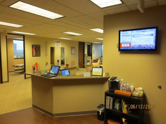 HealthSource Chiropractic of Denver DTC Picture 4