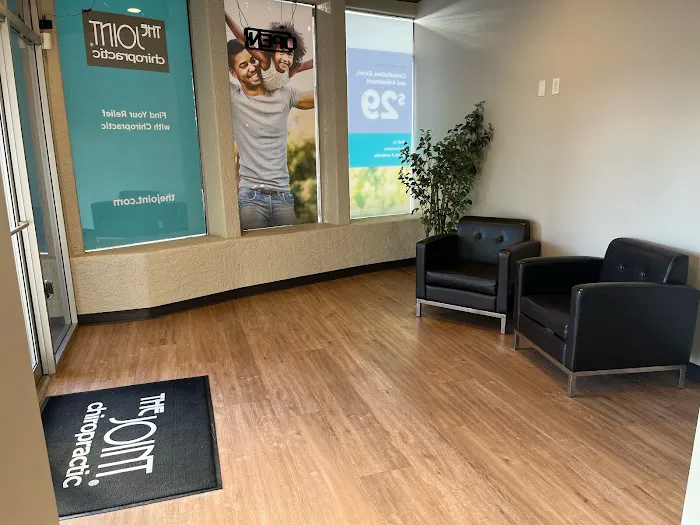 The Joint Chiropractic Picture 9