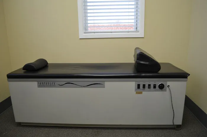 Graves Chiropractic Picture 10