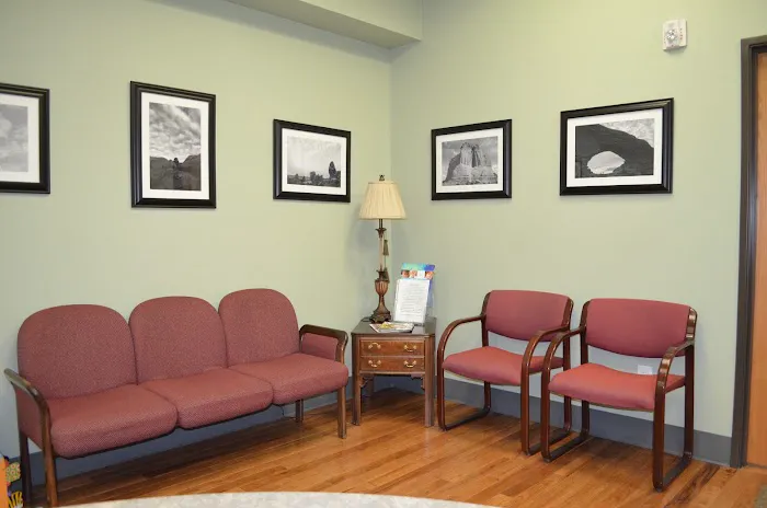Graves Chiropractic Picture 6