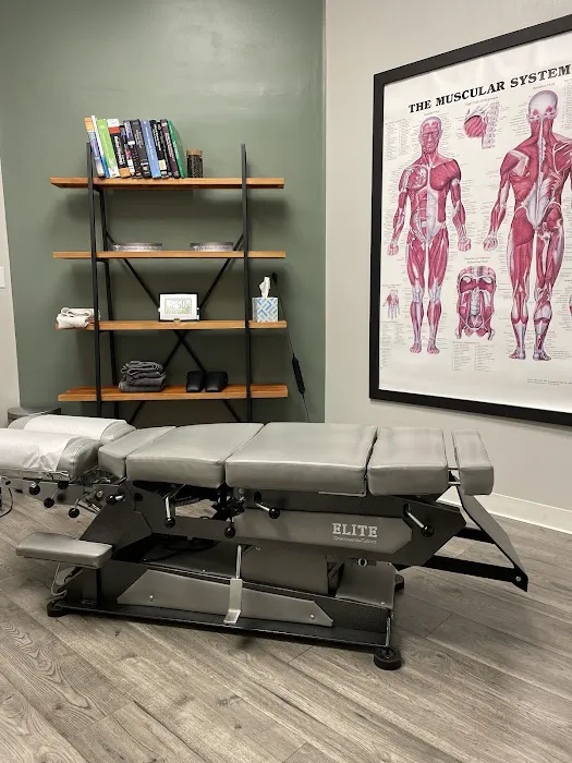 Modern Chiropractic and Wellness Center Picture 4