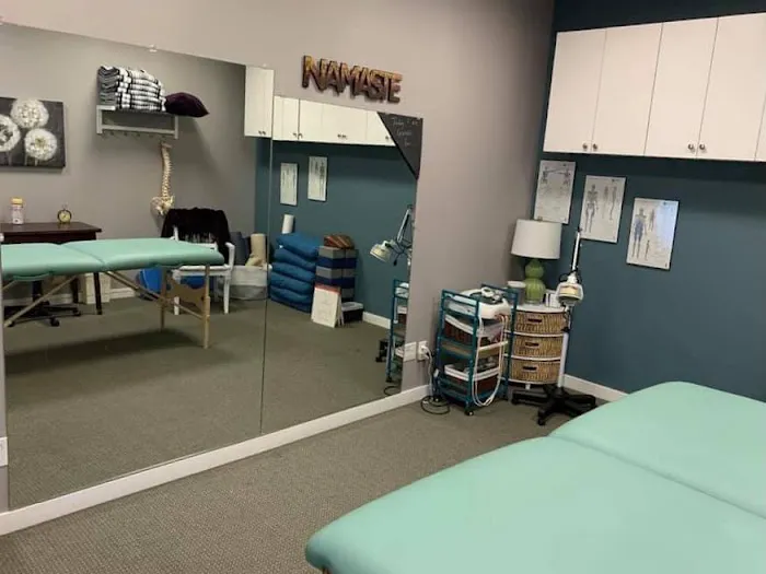 Front Street Chiropractic and Wellness Picture 10