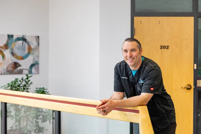 Westminster Chiropractor: Harris Chiropractic Picture 3