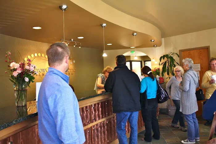 Nikitow Chiropractic Wellness Center Picture 3