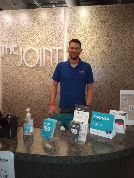 The Joint Chiropractic Picture 10