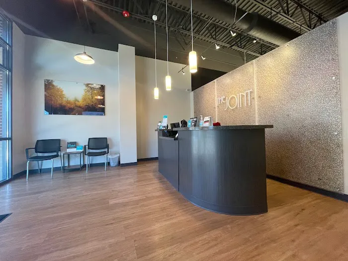 The Joint Chiropractic Picture 5