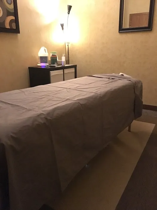 Highlands Family Chiropractic Picture 1