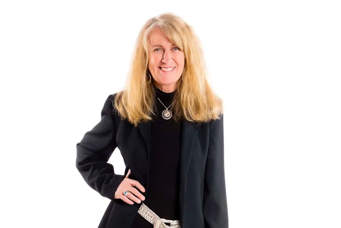 Dr. Bonnie May, DC Picture 2