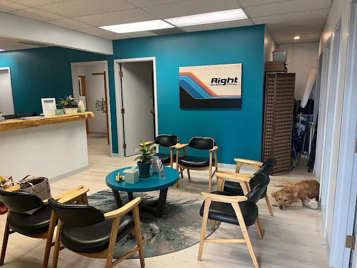 Right Health Clinic Picture 1