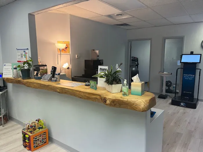 Right Health Clinic Picture 6