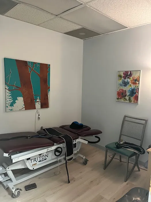 Right Health Clinic Picture 10