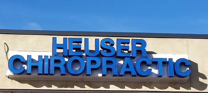 Heuser Chiropractic Health and Auto Accident Recovery Center Picture 7