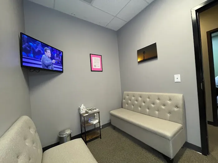 Spine and Sport Center Picture 8