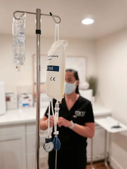 Mint Medical Center Picture 3