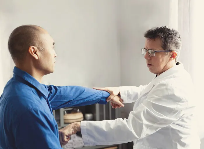 Azure Sky Chiropractic & Scar Remediation Picture 8