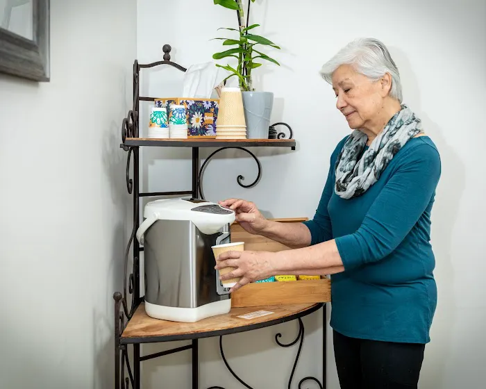 Oakbay Chiropractic Picture 7