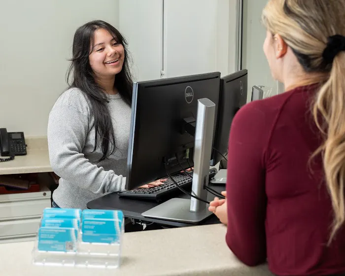 Oakbay Chiropractic Picture 8