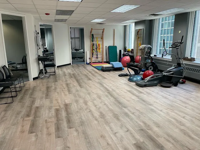 Loop Chiropractic & Sports Injury Center, Ltd. Picture 7