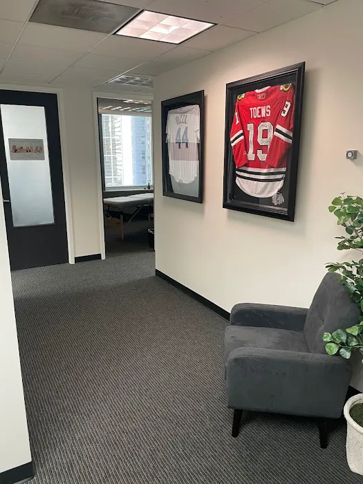 Loop Chiropractic & Sports Injury Center, Ltd. Picture 5