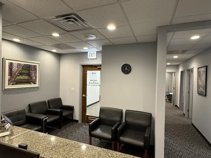 Loop Spine & Sports Center Picture 2