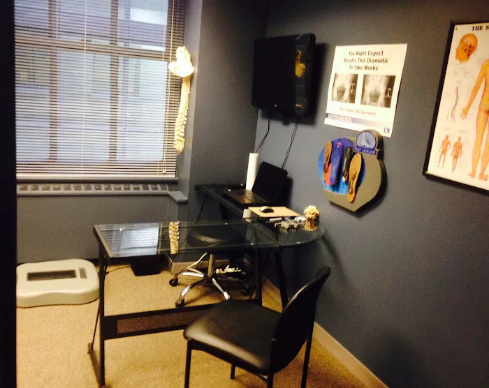 Lakeshore Chiropractic and Rehabilitation Center Picture 7