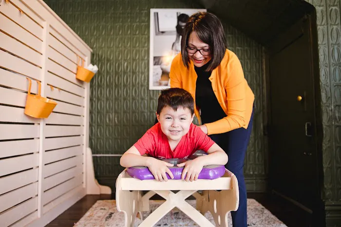 Bright Futures Chiropractic - Pilsen Picture 6