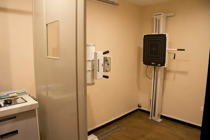 West Loop Spine & Stability Picture 6