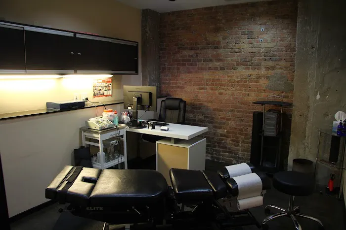 West Loop Spine & Stability Picture 3