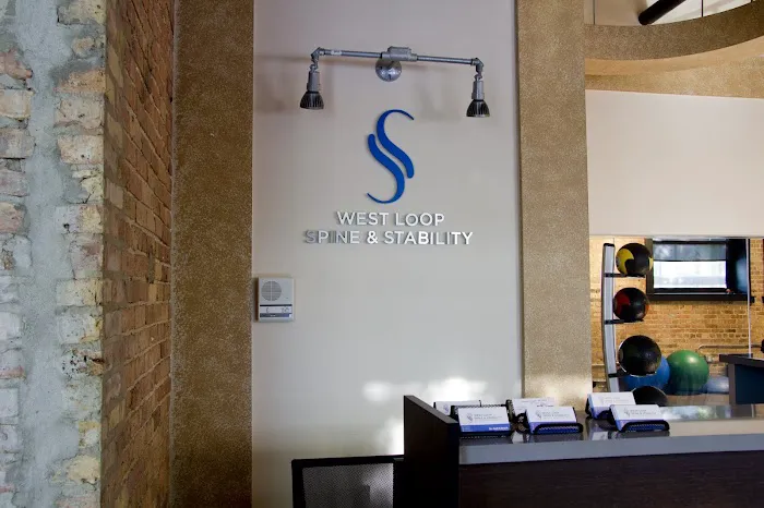 West Loop Spine & Stability Picture 8