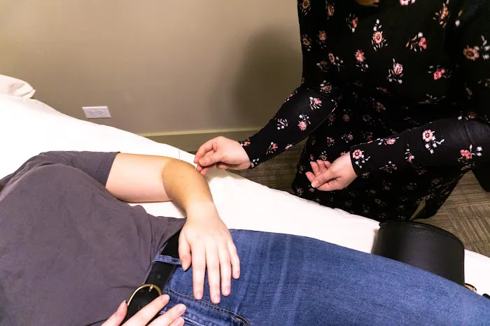 Aligned Modern Health Picture 3