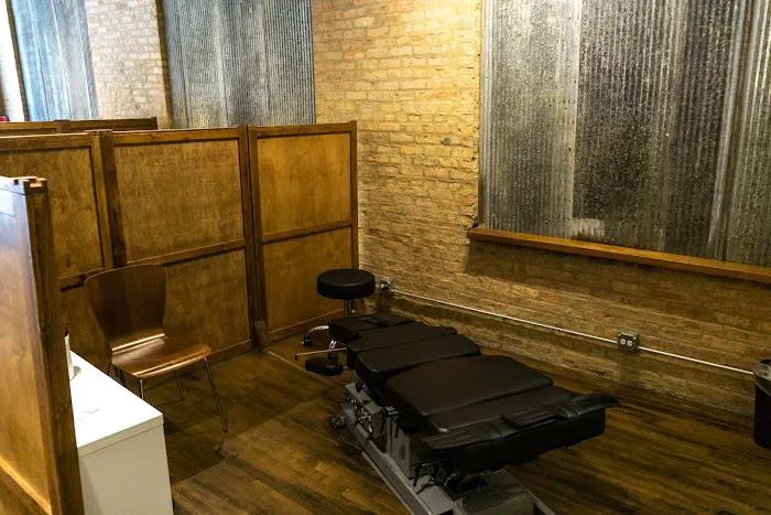 Aligned Modern Health Picture 5