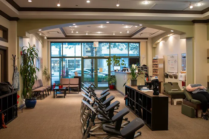 Chiro One Chiropractic & Wellness Center of River North Picture 8