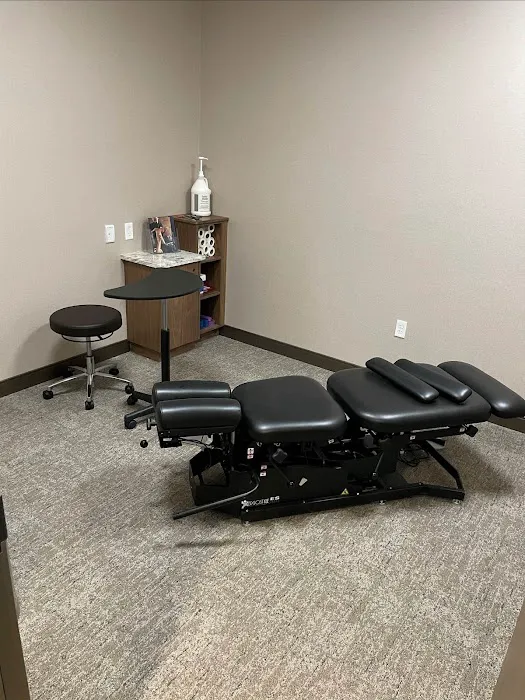 LifeClinic Chiropractic & Rehabilitation - River North One Chicago, IL Picture 6