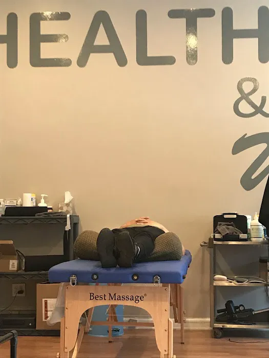 CarLouis Chiropractic Chicago Picture 6