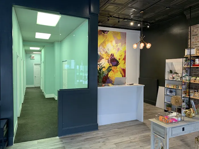 CarLouis Chiropractic Chicago Picture 8