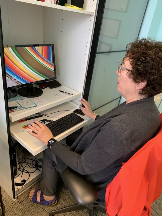 Wellness Chicago Chiropractic Center Picture 2