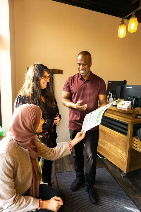 Aligned Modern Health Picture 5