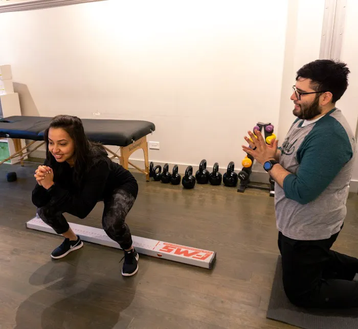 Aligned Modern Health Picture 10