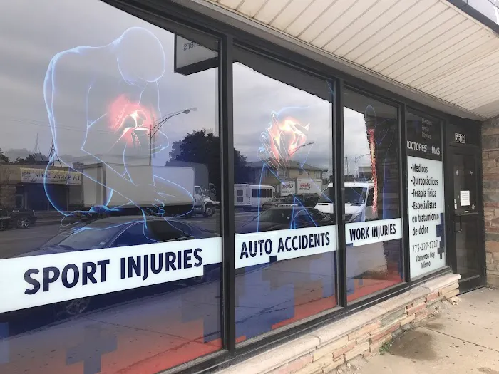 Doctores y Mas Quiropractica de Accidentes en Chicago Picture 10