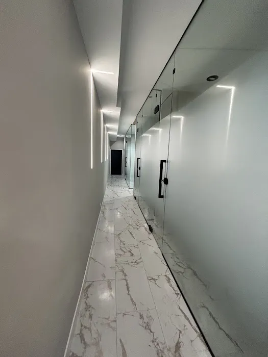 Wicker Park Spine and Stability Picture 1