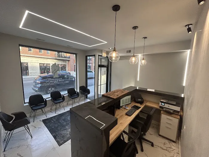 Wicker Park Spine and Stability Picture 10