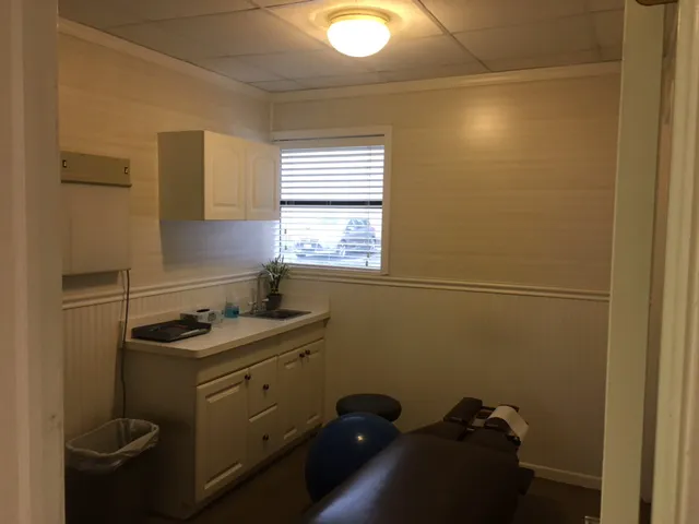 Chicago Pain Center Picture 9