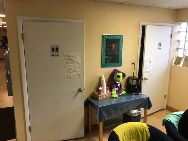 Chicago Pain Center Picture 8