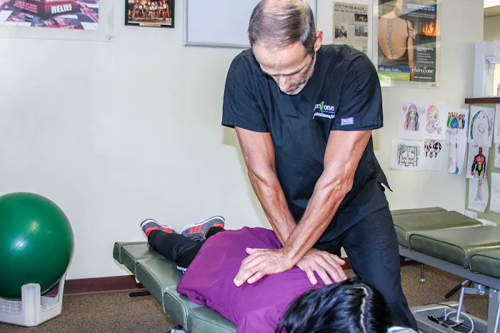 Chiro One Chiropractic & Wellness Center of Hyde Park Picture 8