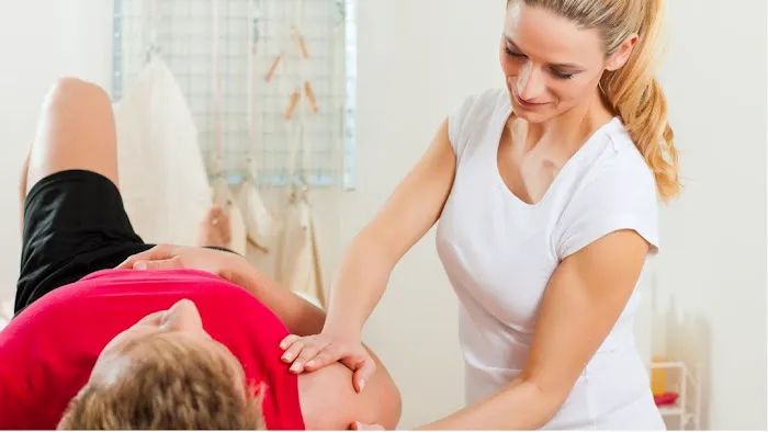 Oak Park Chiropractic Picture 1