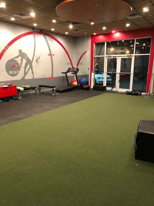 Accident Treatment Center - Wicker Park Picture 10