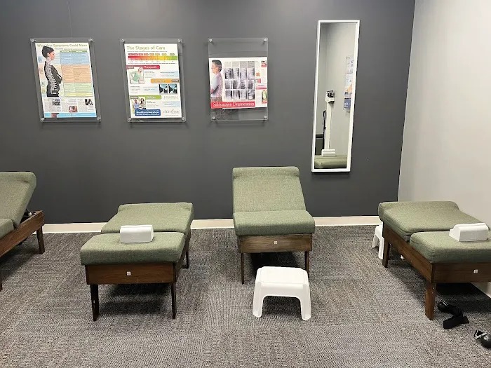 Chiro One Chiropractic & Wellness Center of Evergreen Park Picture 7