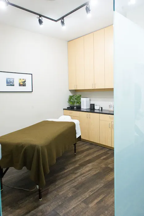 Chicago Spine and Sports Picture 3