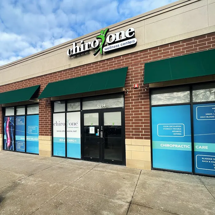 Chiro One Chiropractic & Wellness Center of Oak Lawn Picture 7