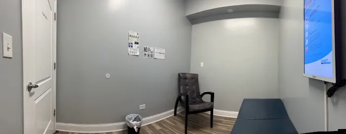 Advance Spine & Rehab Center Picture 5